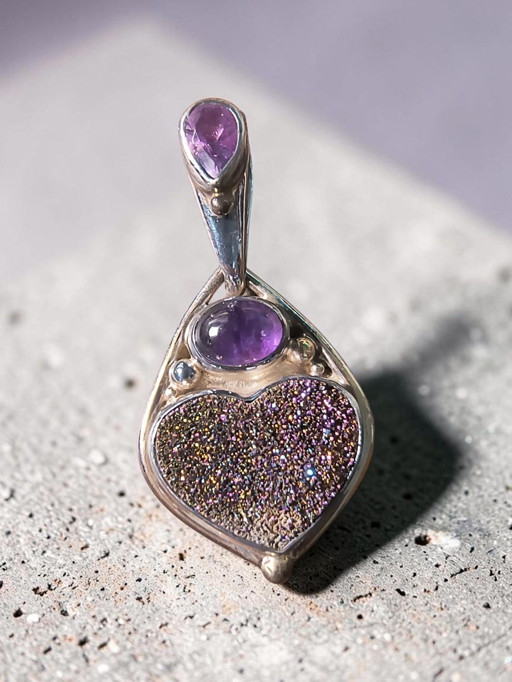 Sajen Vintage Sterling Silver Druzy Heart Pendant with Amethyst Accents